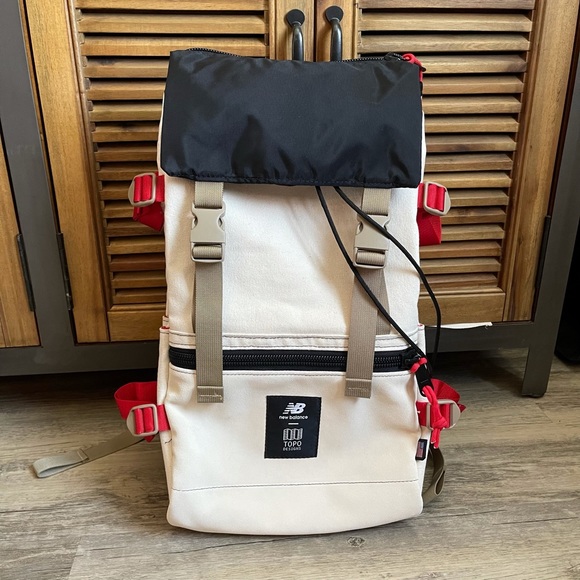 🆕Topo Designs Rover Pack collaboration with New Balance - Picture 3 of 12